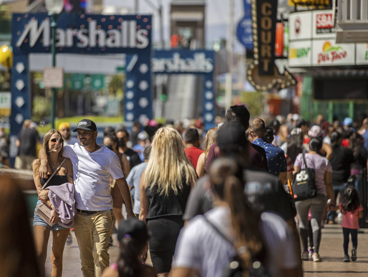 The Strip is packed during Memorial Day weekend on Saturday, May 29, 2021, in Las Vegas. (Benja ...