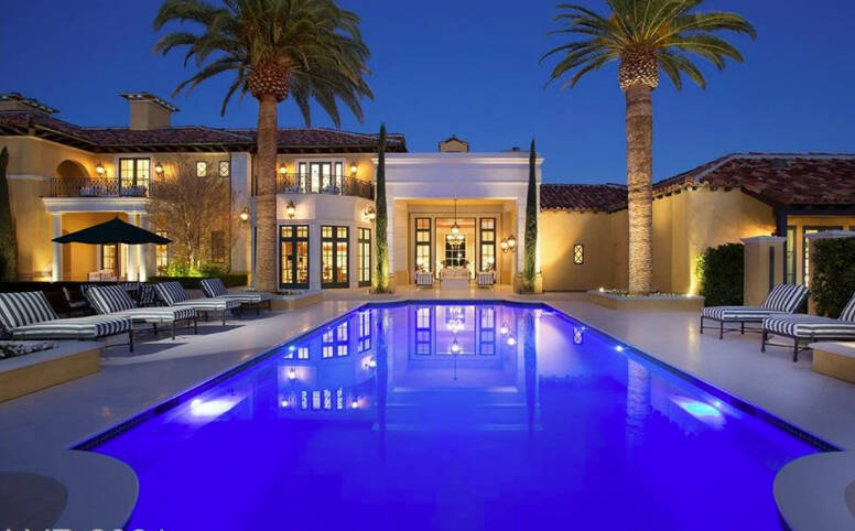Steve Wynn menjual mansion di Las Vegas kepada Simon Dolan seharga ,5 juta
