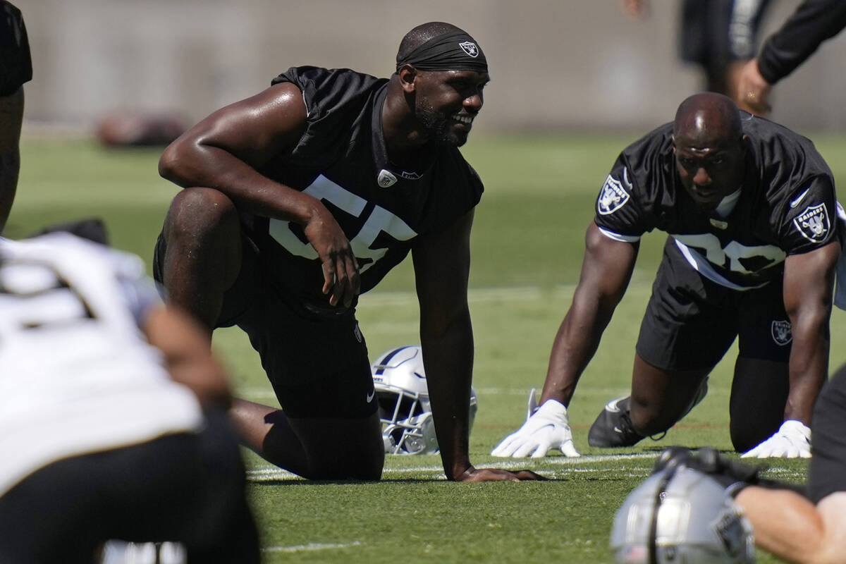 Chandler Jones sangat cocok untuk Raiders
