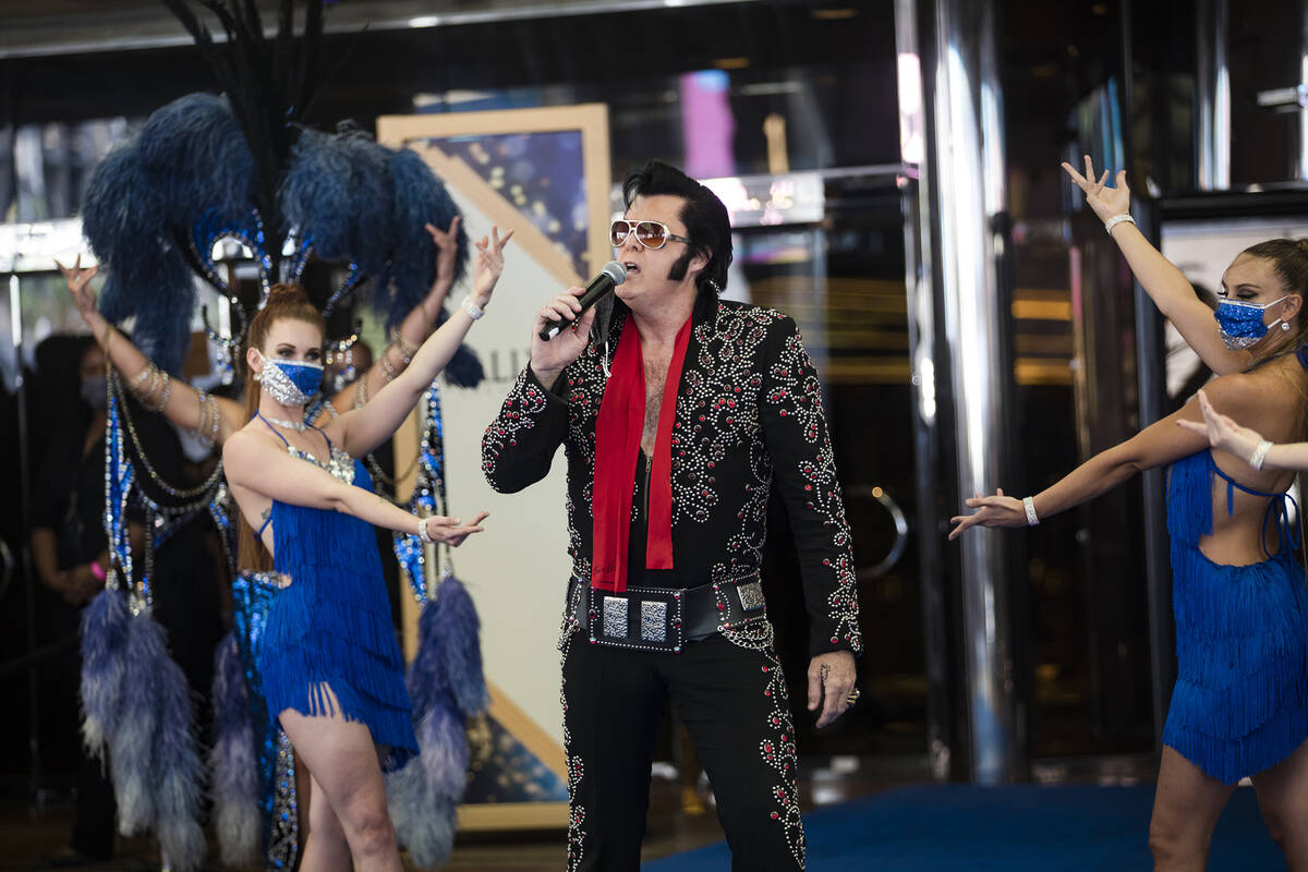 Pernikahan Elvis di Las Vegas masih berlangsung, meski ada kebingungan