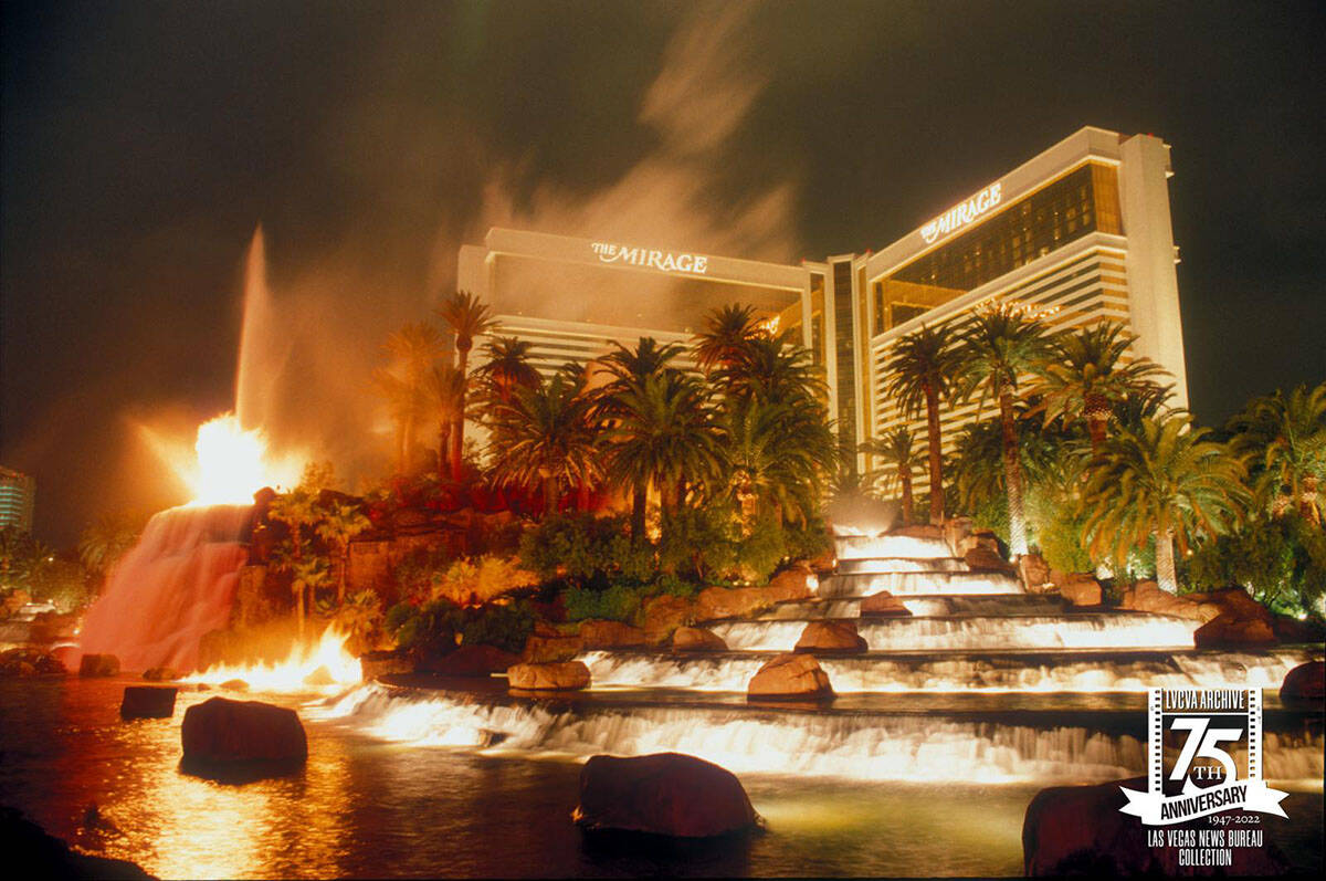 The volcano show wowed tourists outside of the Mirage on Jan. 3, 1995. In the 1990s, marketing ...
