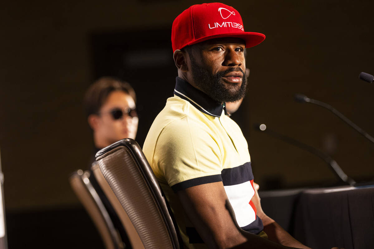 Floyd Mayweather announces an exhibition boxing match, that he is slated to fight in Japan, on ...