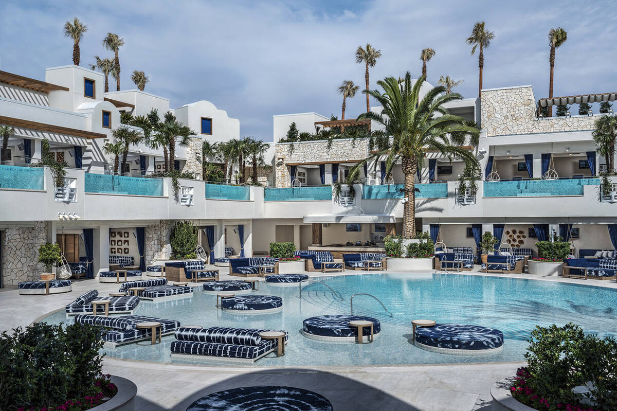 SOAK Pool at the Palms offers locals special deals. (The Palms)