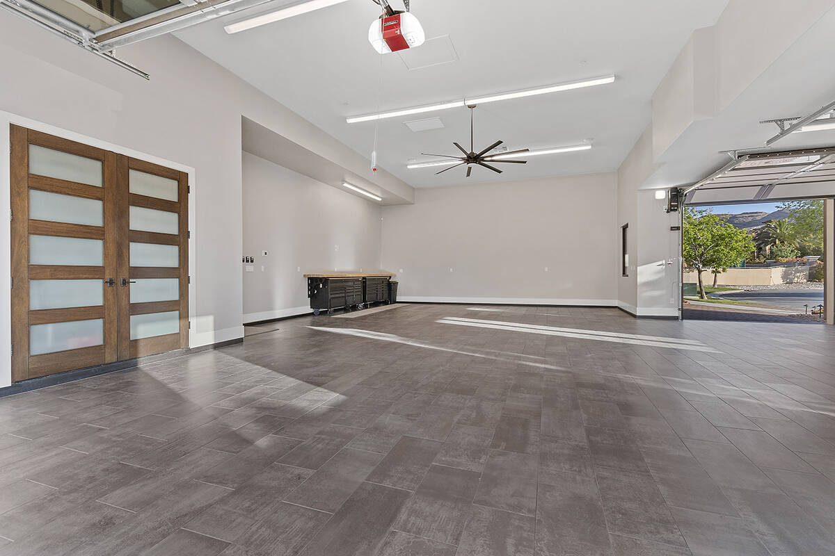 The "show-off" garage. (Darin Marques Group)