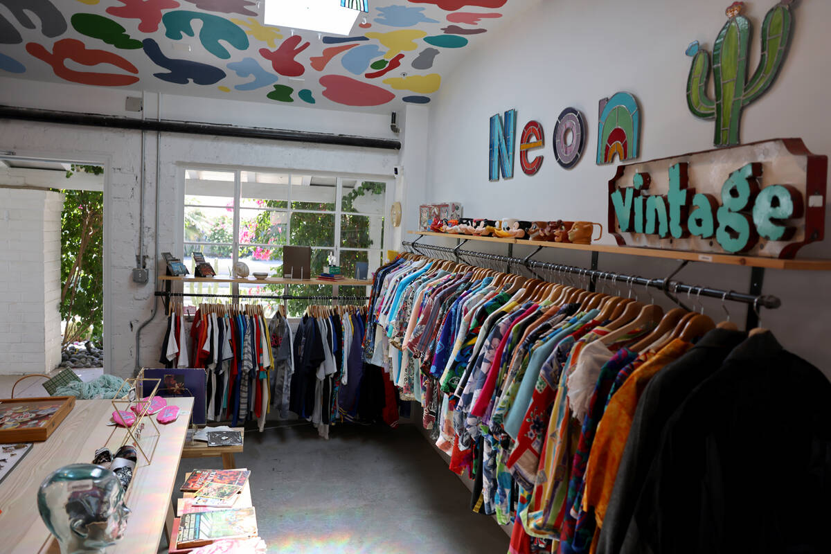 Vintage on sale clothing downtown