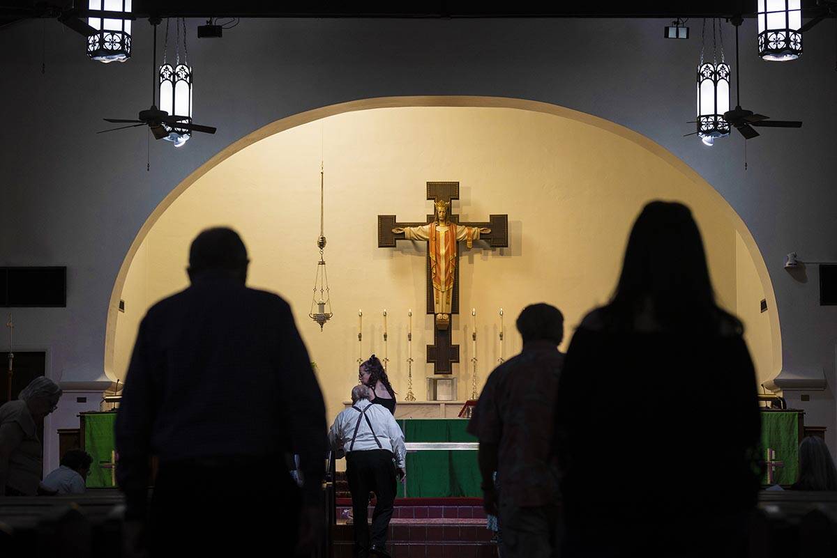 Congregants listen to the service at Christ Church Episcopal on Sunday, June 26, 2022, in Las V ...
