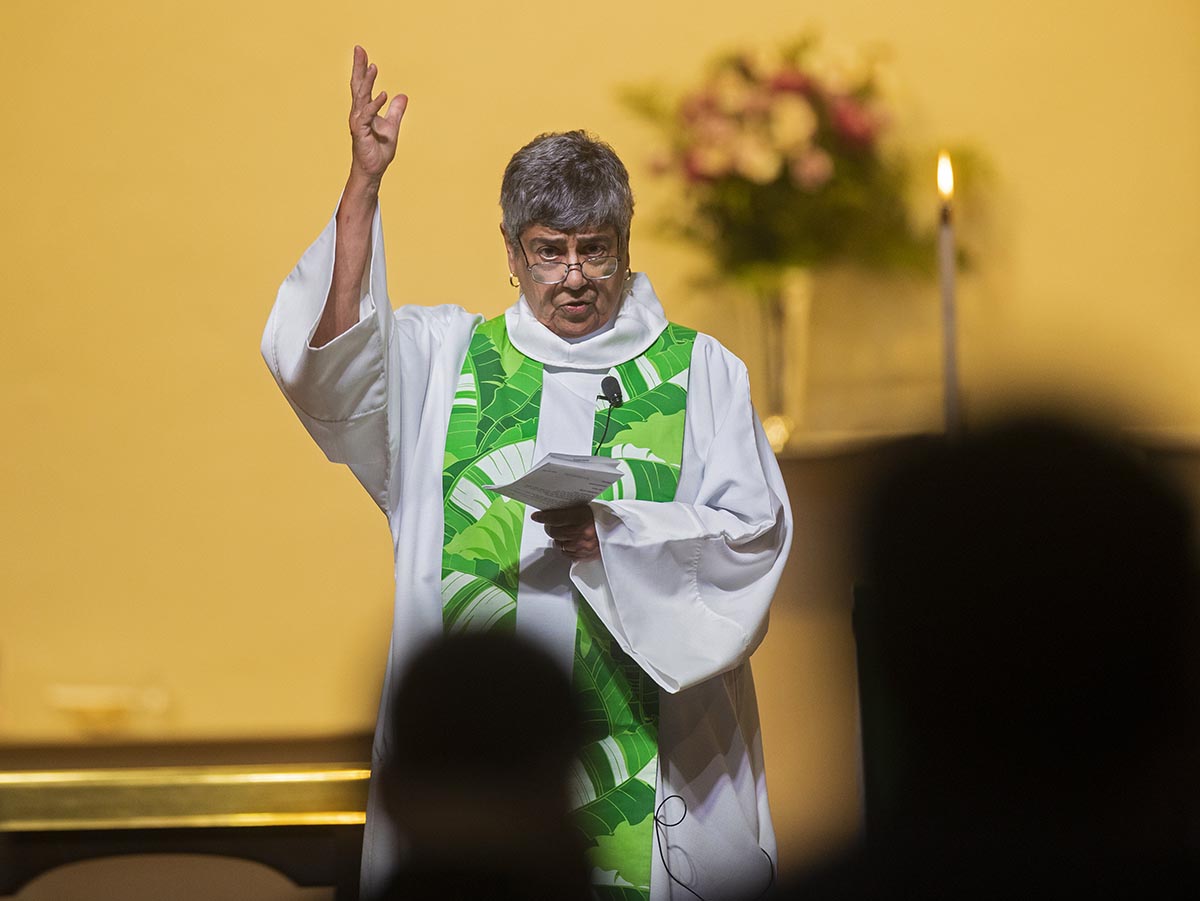 Pendeta Las Vegas, pengunjung gereja bereaksi terhadap keputusan aborsi