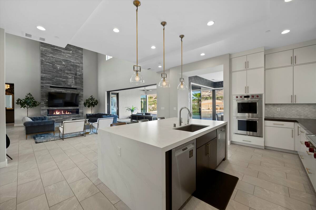 The kitchen. (Coldwell Banker Premier Realty)