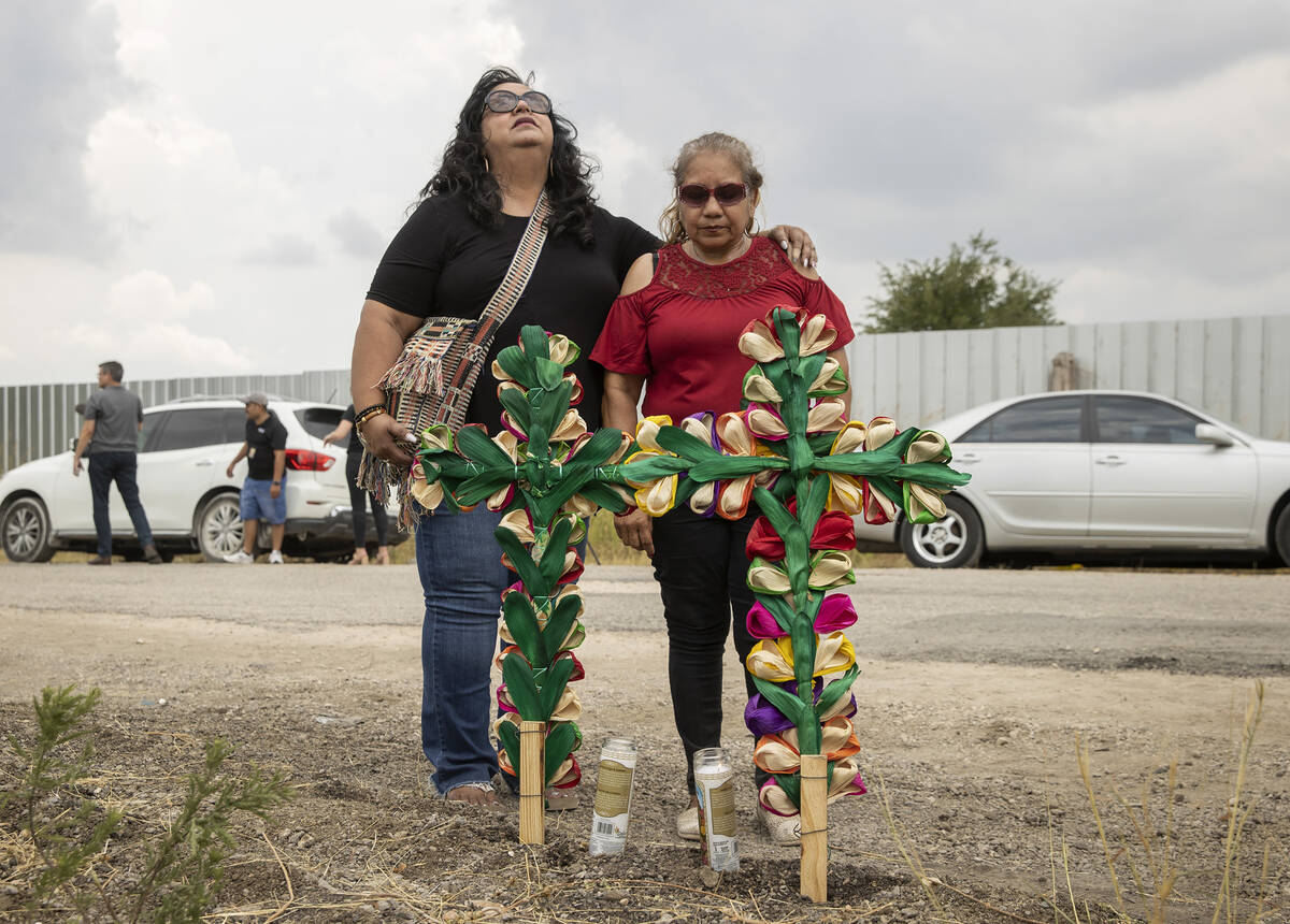 Tragedi migran San Antonio membantah teori ras kritis |  VICTOR JOECKS