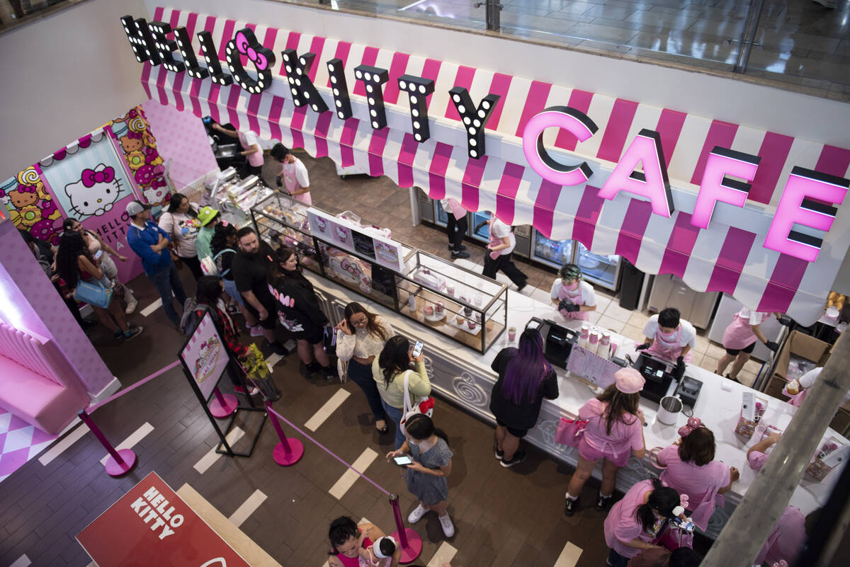 Hello Kitty Cafe at Fashion Show mall debuts, Food