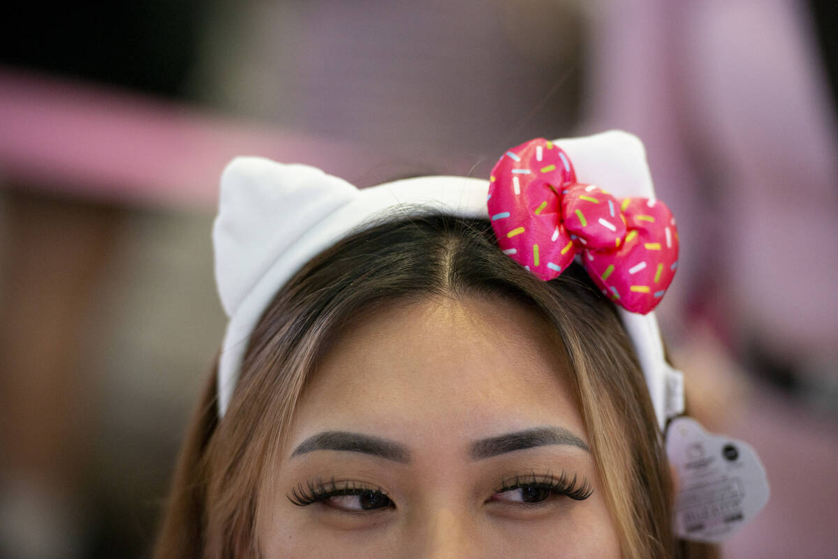 O primeiro Hello Kitty Gran Café será inaugurado esta semana na Califórnia  - 11/09/2018 - UOL Nossa