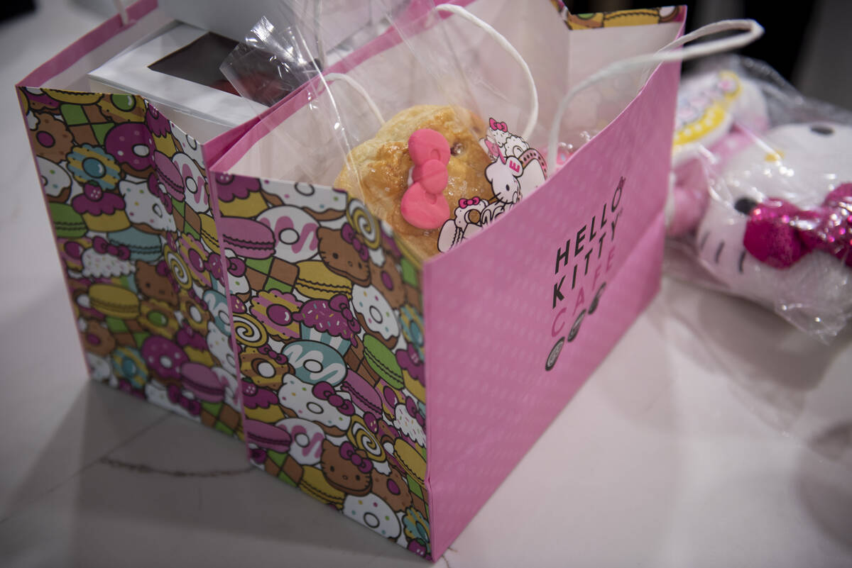 Hello Kitty Cafe at Fashion Show mall debuts, Food