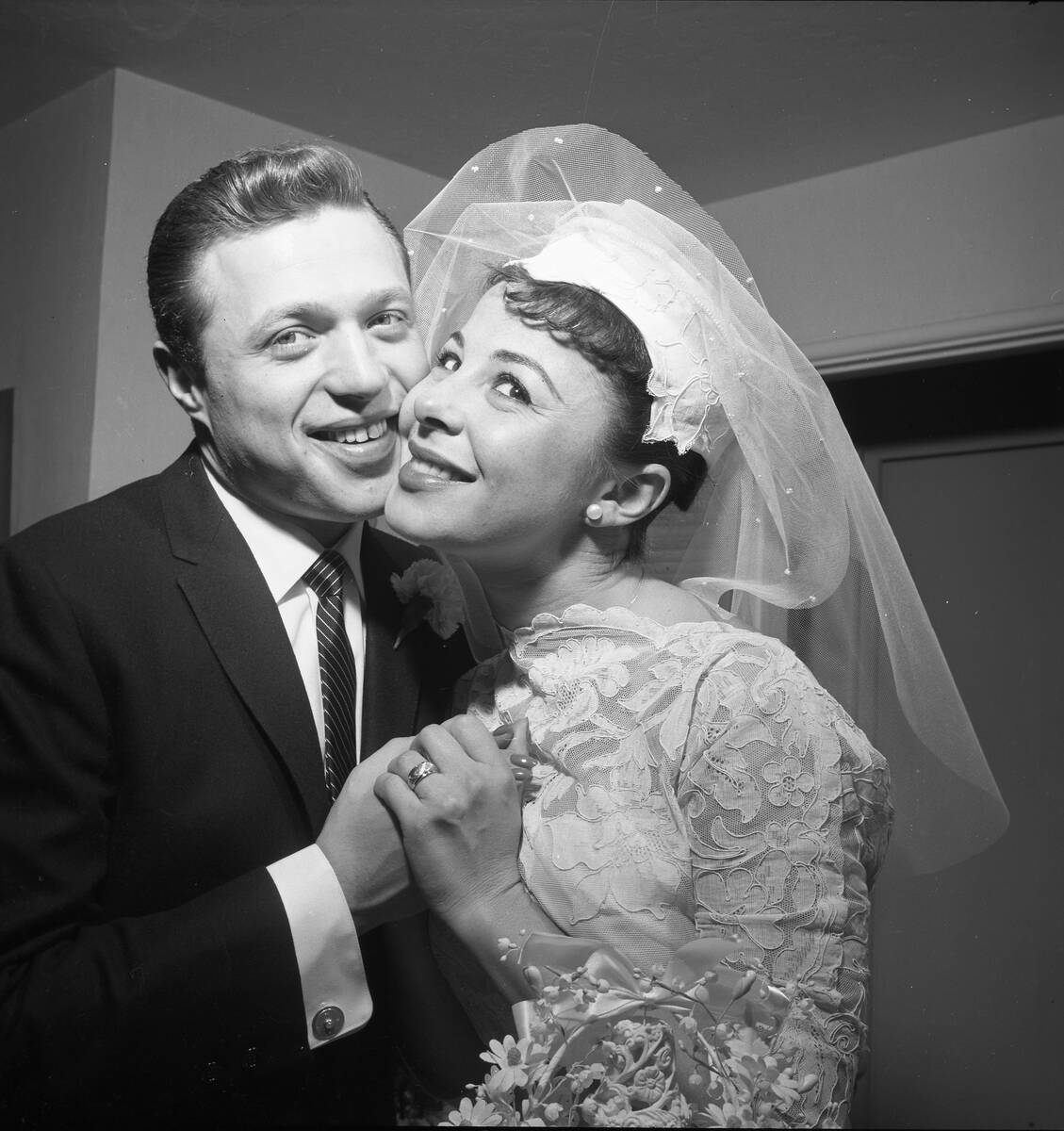 Eydie Gorme and Steve Lawrence wedding at El Rancho on December 29, 1957. (Las Vegas News Bureau)