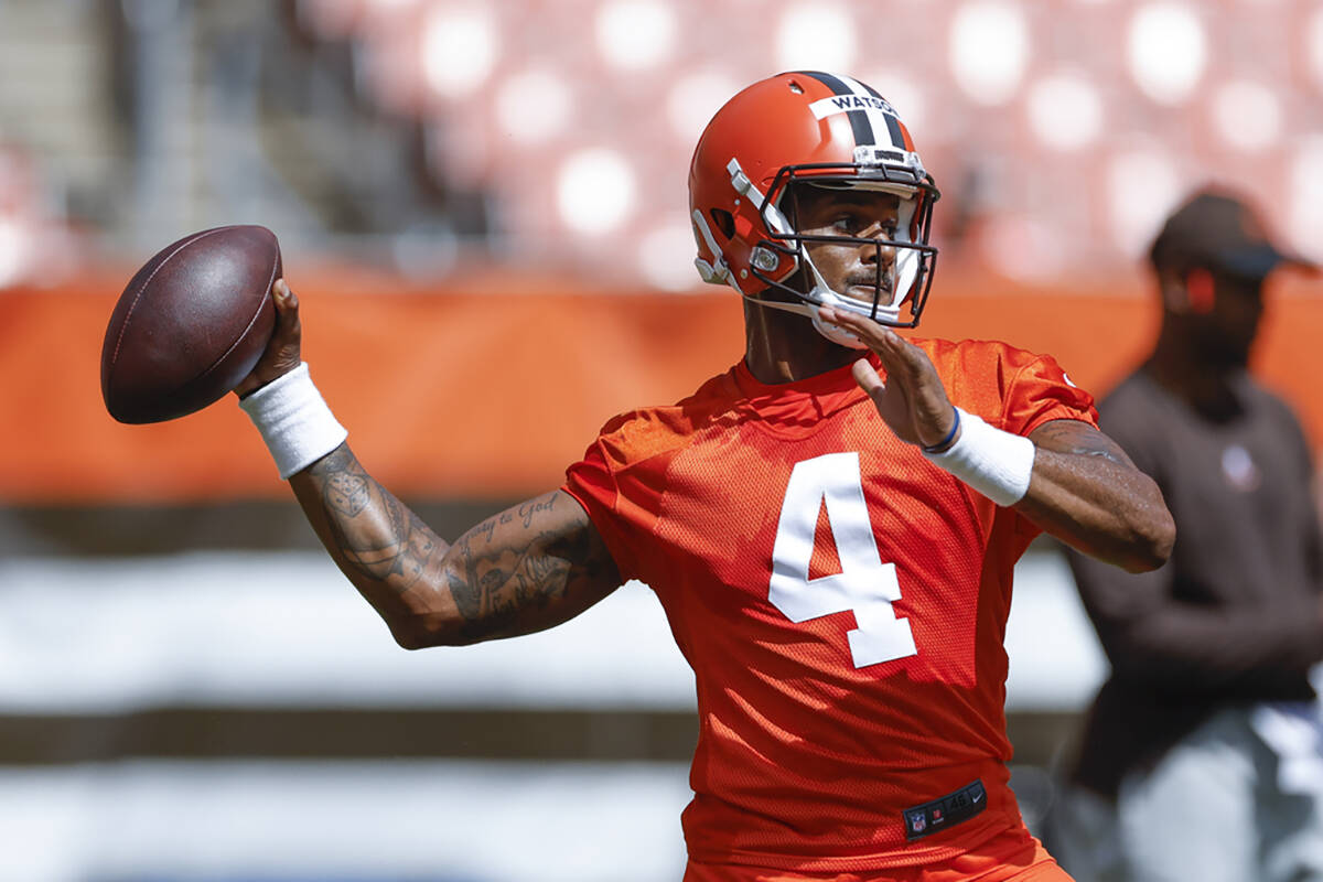 Cleveland Browns quarterback Deshaun Watson throws a pass during an NFL football practice at Fi ...