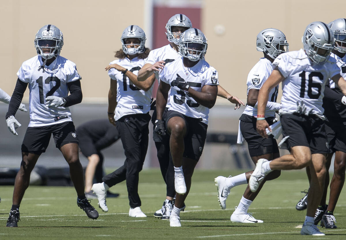 Raiders running back Zamir White (35) warms up during a team practice on Thursday, June 2, 2022 ...