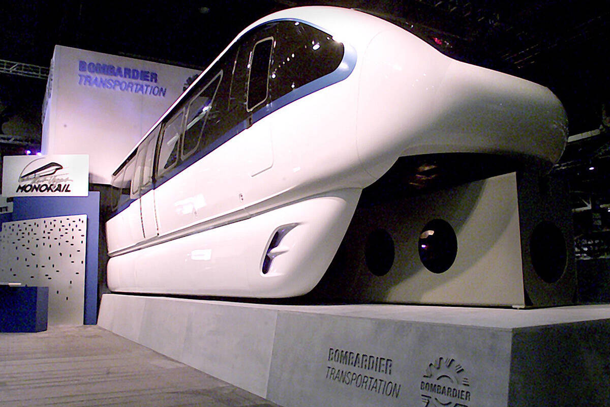 Monorail displayed at Convention Center on Sept. 20, 2002. (Gary Thompson/Las Vegas Review-Journal)