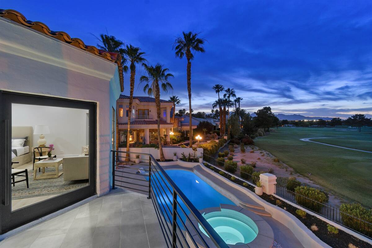 Balcony over pool. (Darin Marques Group)