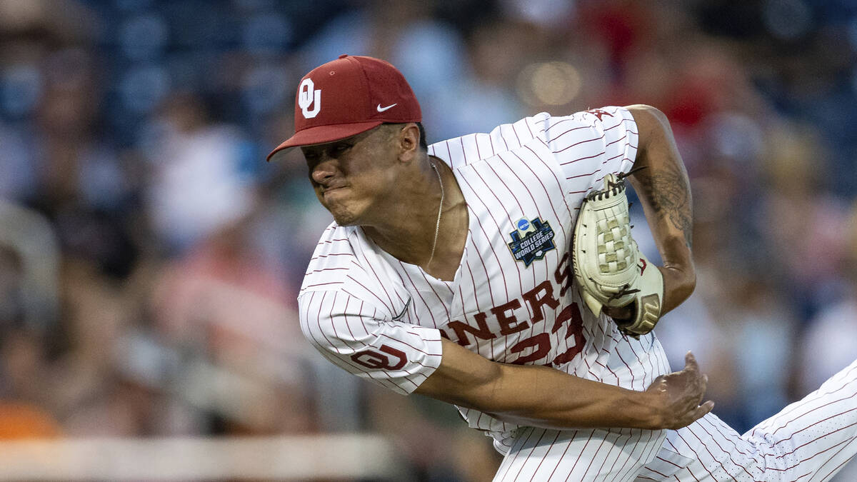 Oklahoma pitcher Jaret Godman (23) throws a pitch against Notre Dame in the sixth inning during ...