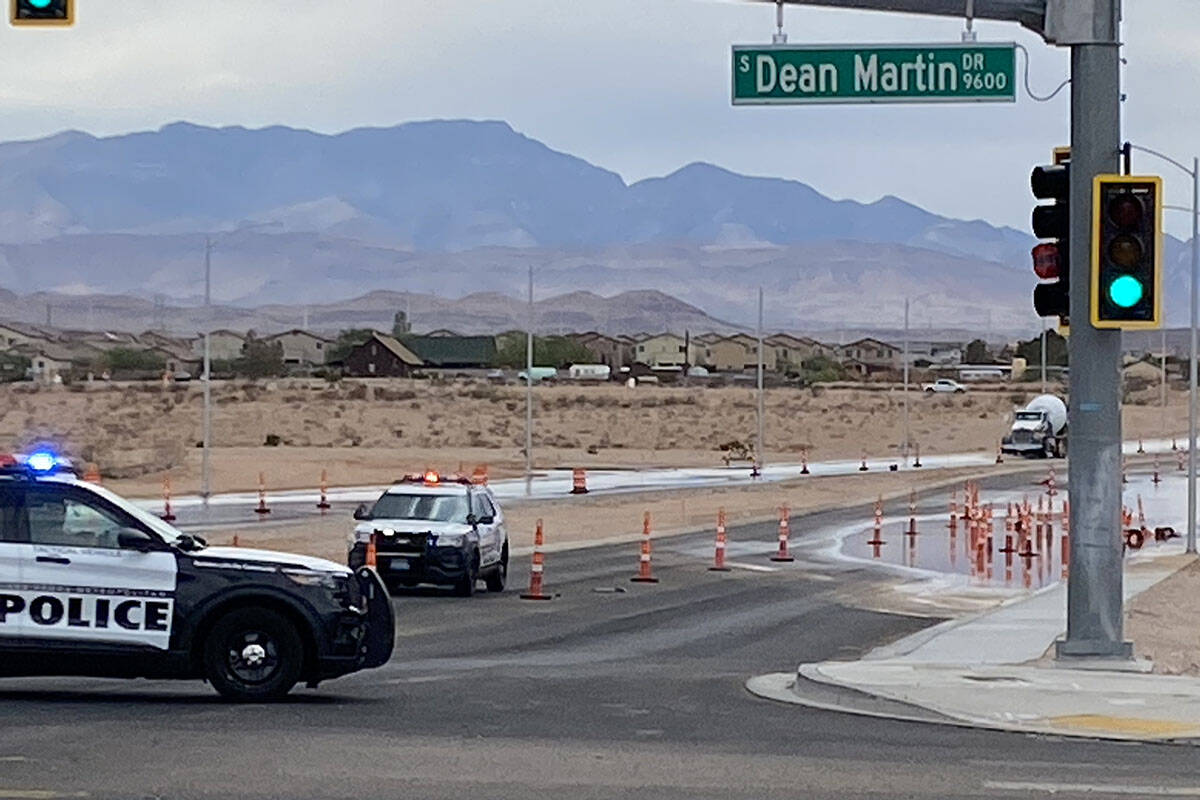 West Silverado Ranch Boulevard is closed Monday, July 25, 2022, at Dean Martin Drive in Las Veg ...