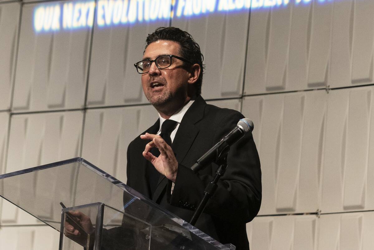 Thousands flock to new Curacao store at Meadows Mall in Las Vegas Las Vegas ReviewJournal