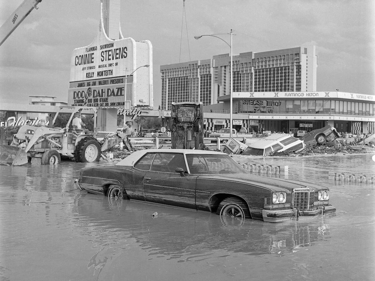 2 dead as Las Vegas strip, casinos flood for second time in weeks