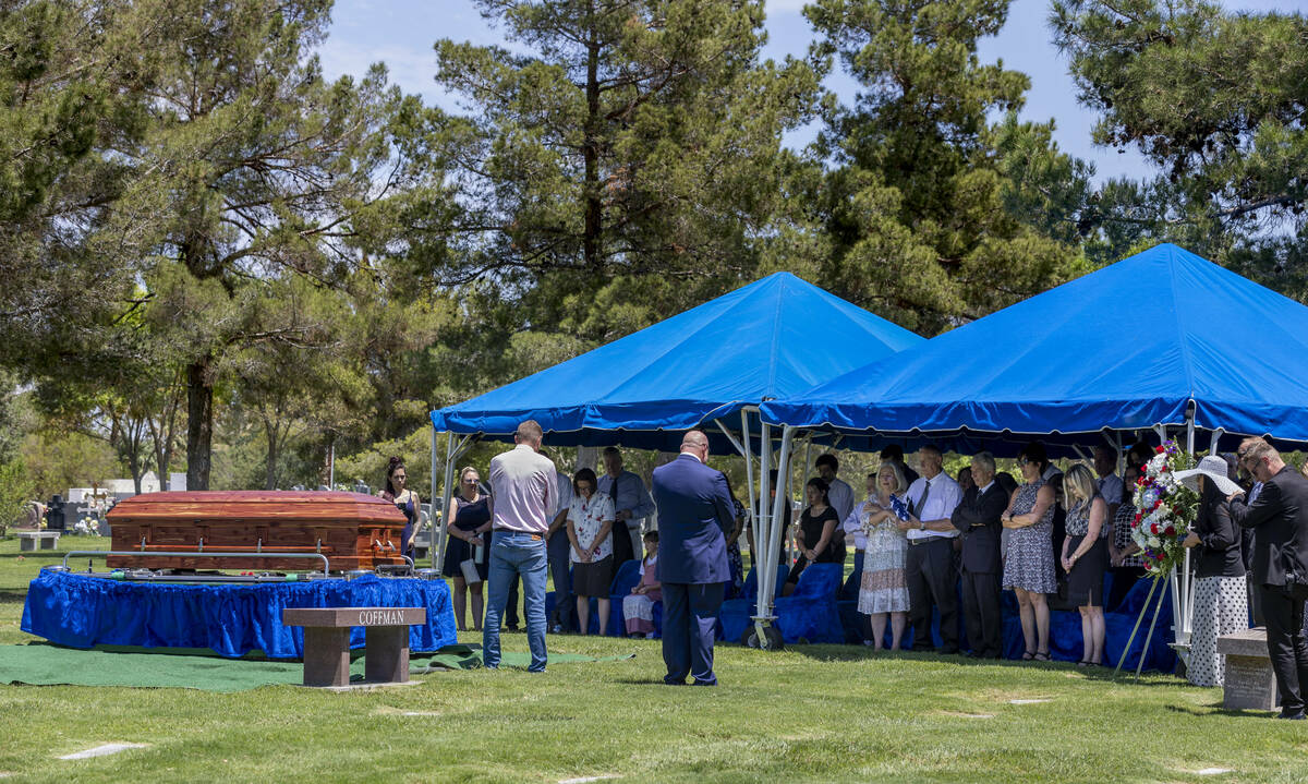 Bishop Richard Burnham speaks during the burial service of Southern Nevada WW II veteran and PO ...