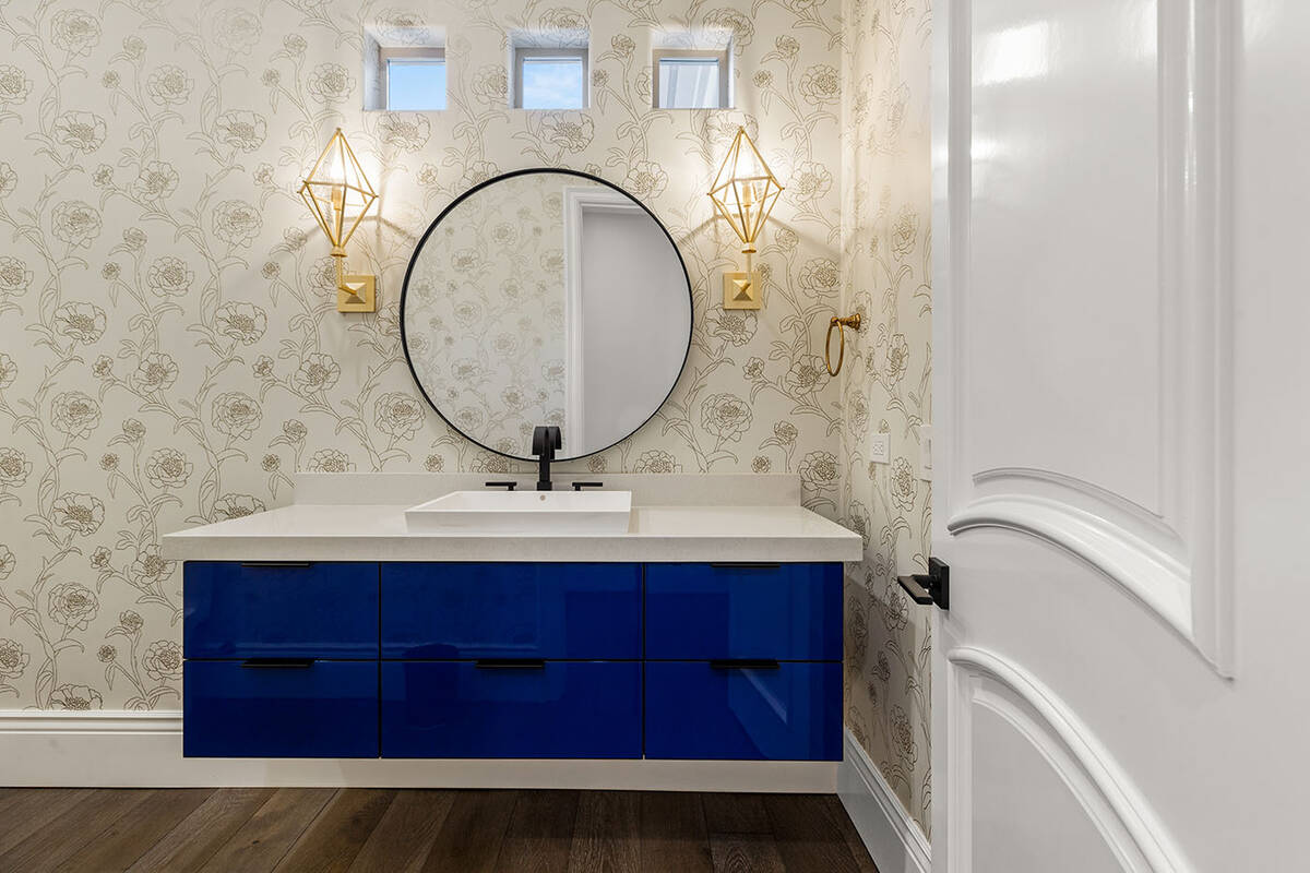 Guest bathroom. (Ivan Sher Group)