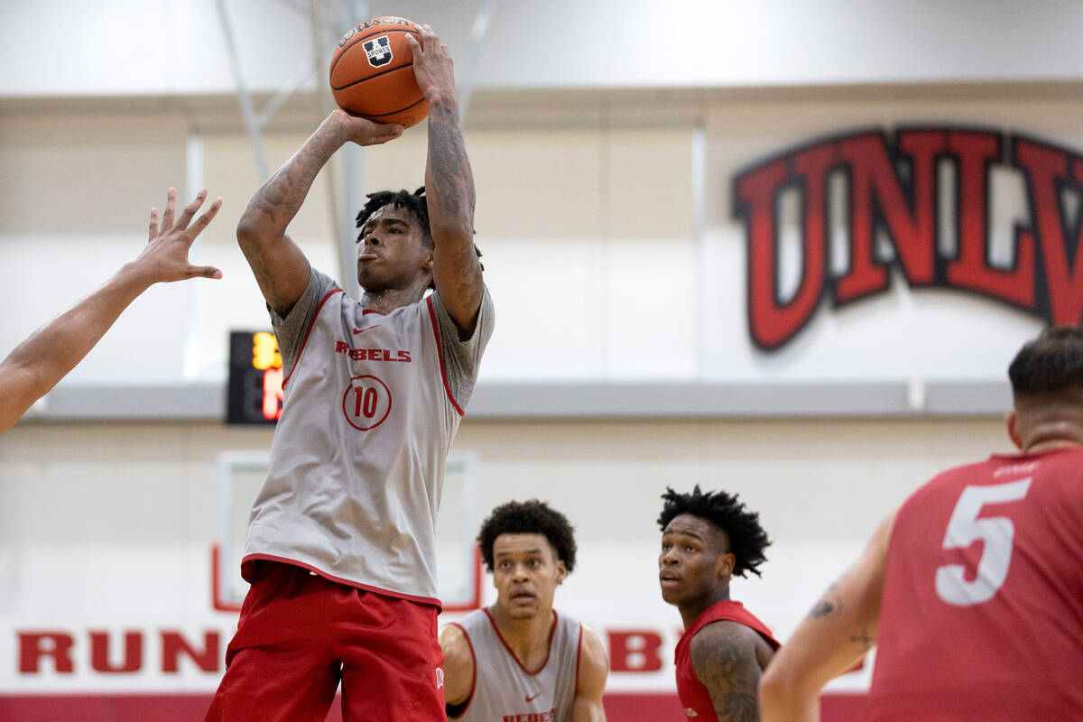 UNLV Rebels guard Keshon Gilbert shoots during UNLV men's basketball’s final practice be ...