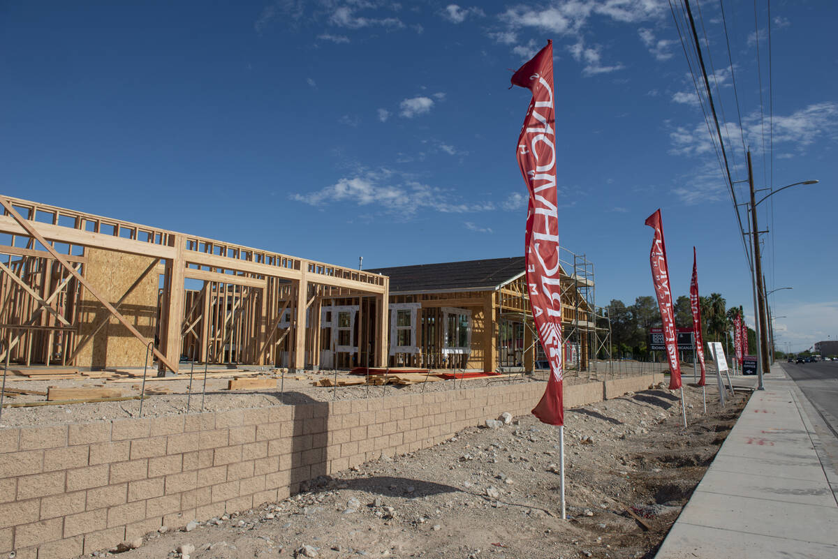 New home construction next to Siegfried and Roy's property on Rainbow Road on Tuesday, Aug. 16, ...