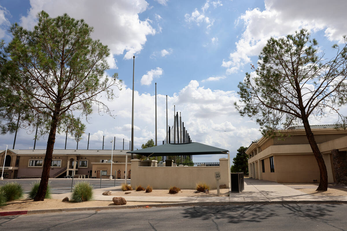 Desert Pines Golf Club at Bonanza and Pecos roads in Las Vegas Thursday, Aug. 18, 2022. (K.M. C ...