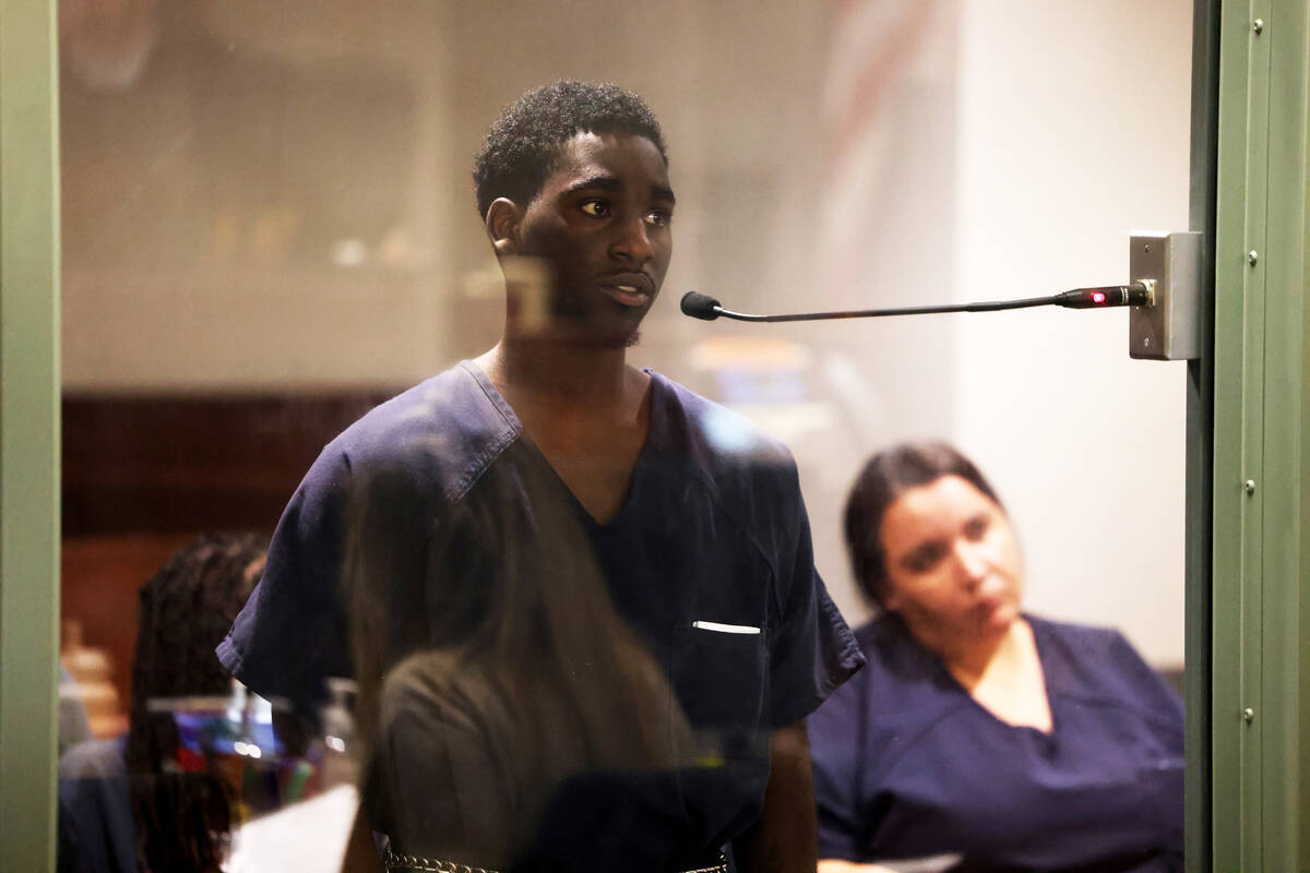 Kywon Gueary makes his initial court appearance at the Regional Justice Center in Las Vegas Fri ...
