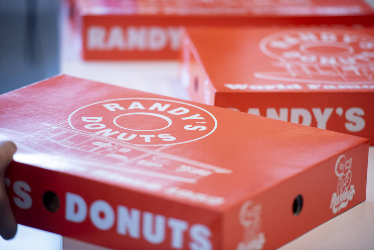 Randy's Donuts on South Rainbow Boulevard on Friday, Aug. 19, 2022, in Las Vegas. The shop, ori ...
