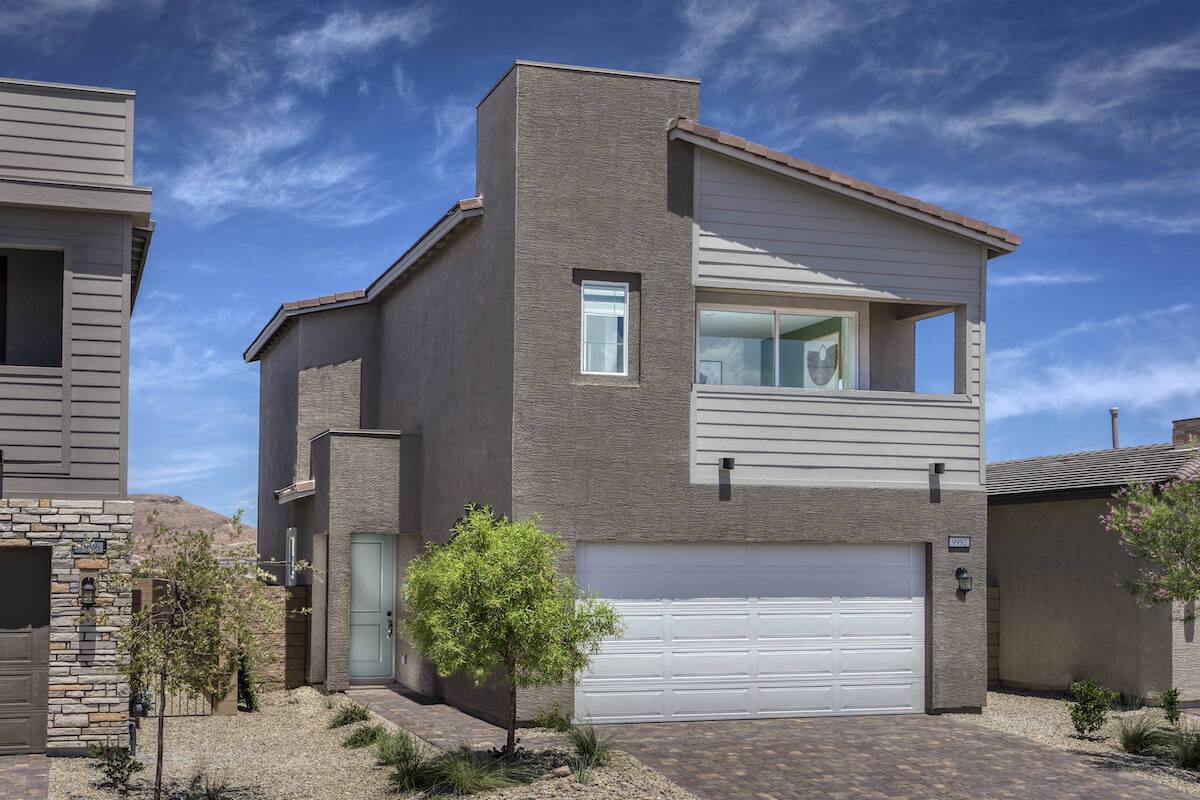 In a market impacted by the supply chain and rising interest rates, Lennar said its net sales d ...
