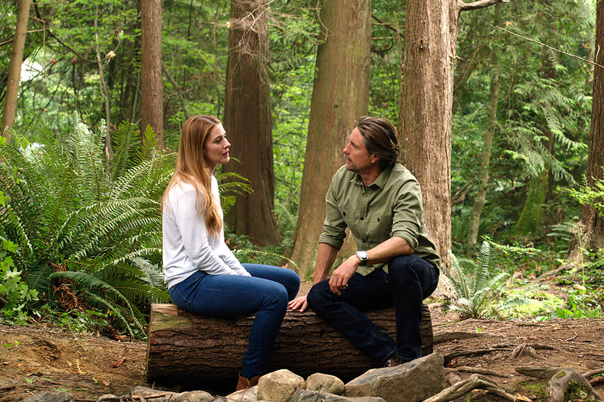 Alexandra Breckenridge as Mel Monroe and Martin Henderson as Jack Sheridan in Virgin River on N ...
