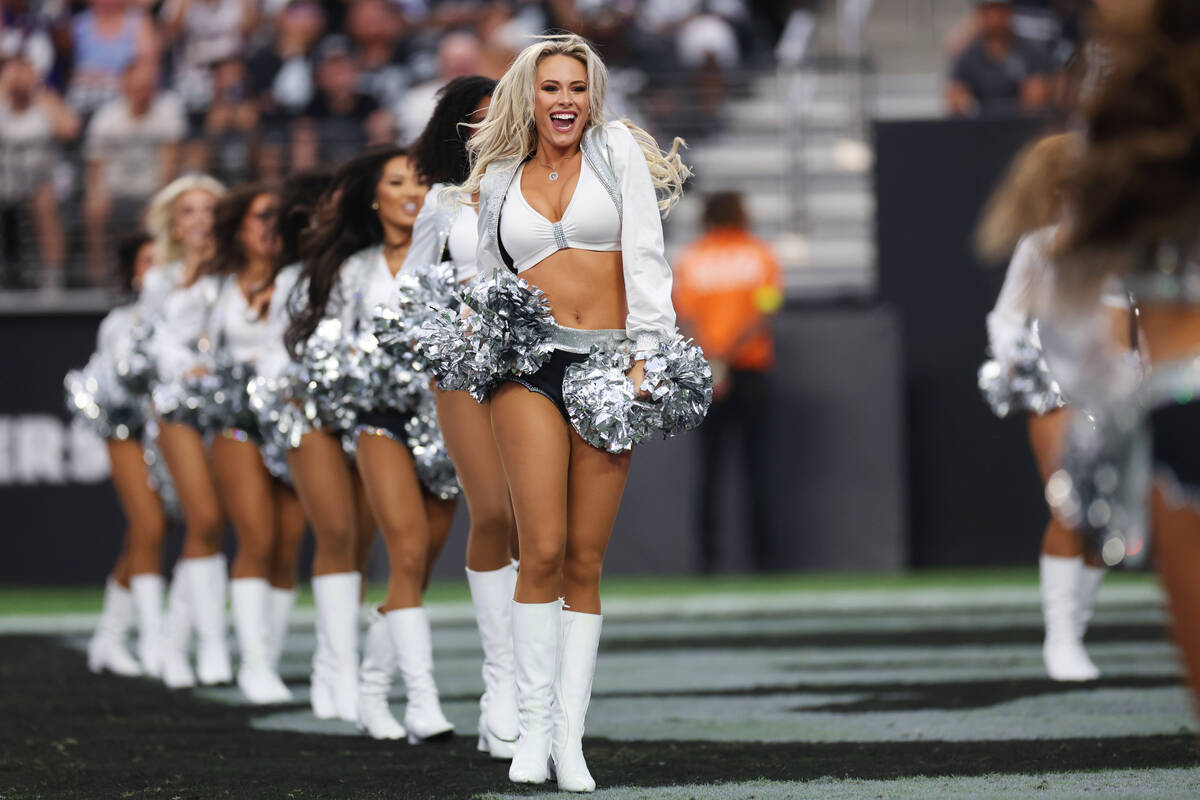 las vegas raiders cheerleaders 2022