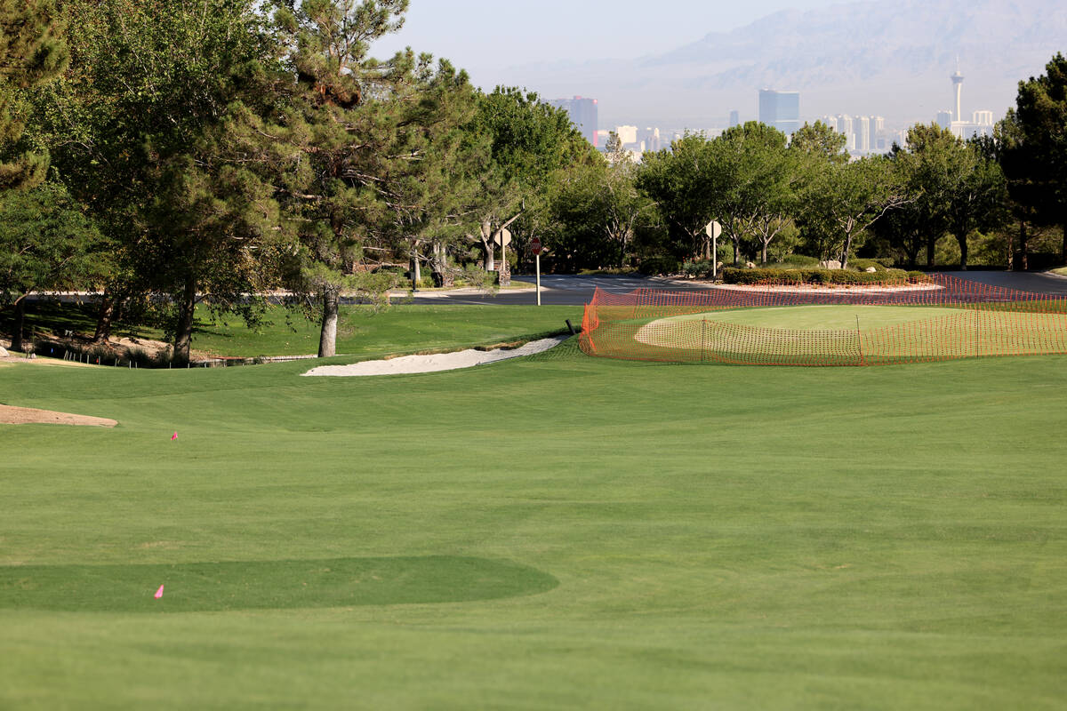 Bandera Bermuda grass on the 5th fairway at Anthem Country Club in Henderson Tuesday, Sept. 6, ...