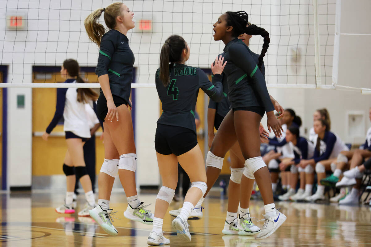 Palo Verde player react after a play against Shadow Ridge during a girl's volleyball game at Sh ...