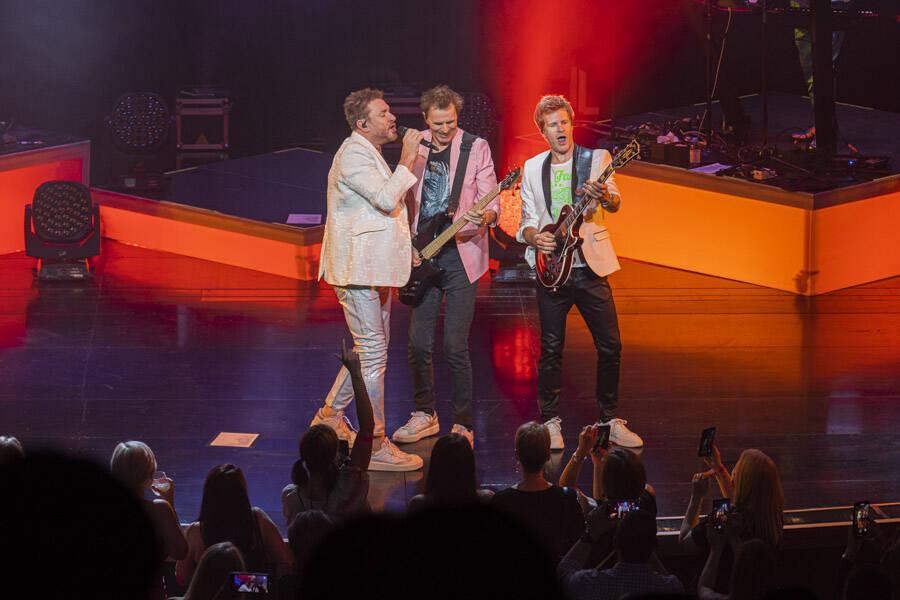 Duran Duran rock Las Vegas Strip opener at Encore Theater Las Vegas