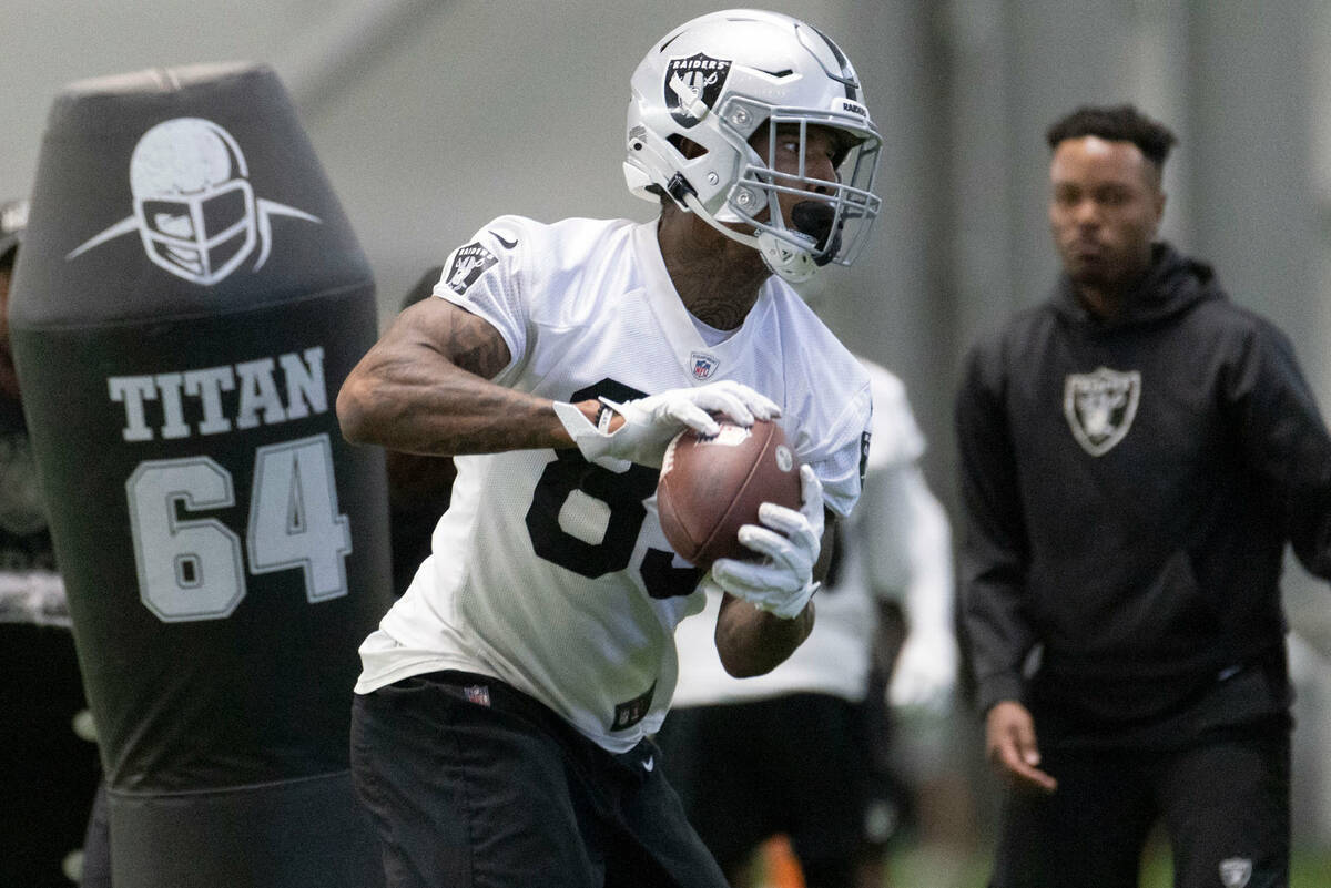 Raiders tight end Darren Waller (83) makes a catch during practice at the Intermountain Healthc ...