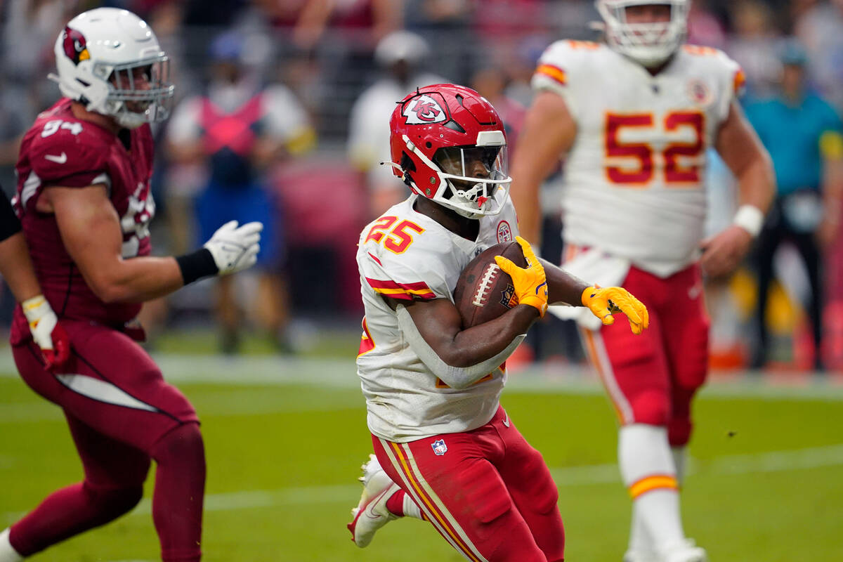 Kansas City Chiefs running back Clyde Edwards-Helaire (25) scores a touchdown against the Arizo ...