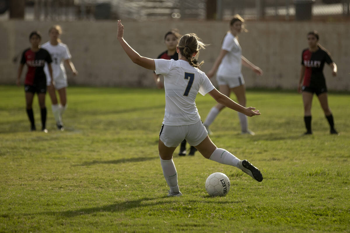 Spring Valley High School’s Darya Morvari (7) scores a goal against Valley High School o ...