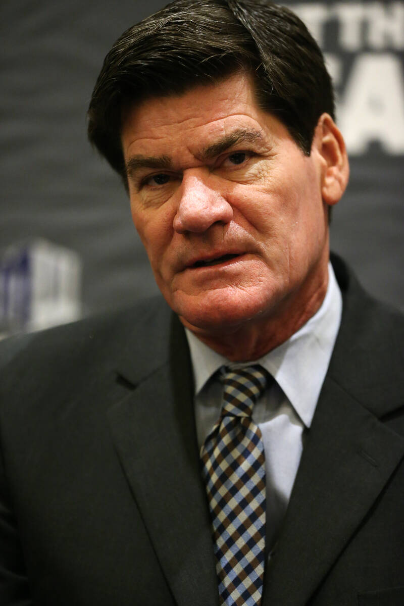 Mountain West's Craig Thompson to resign as commissioner
