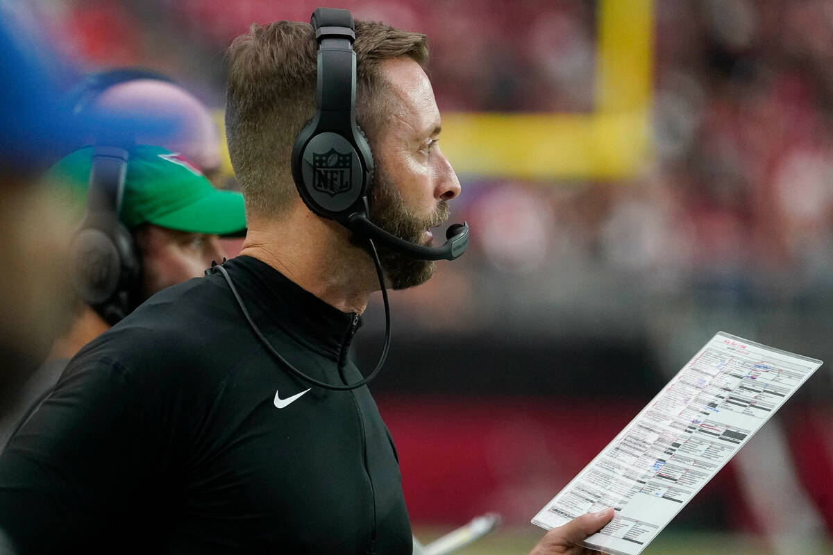 Arizona Cardinals head coach Kliff Kingsbury calls a play during the second half of an NFL foot ...