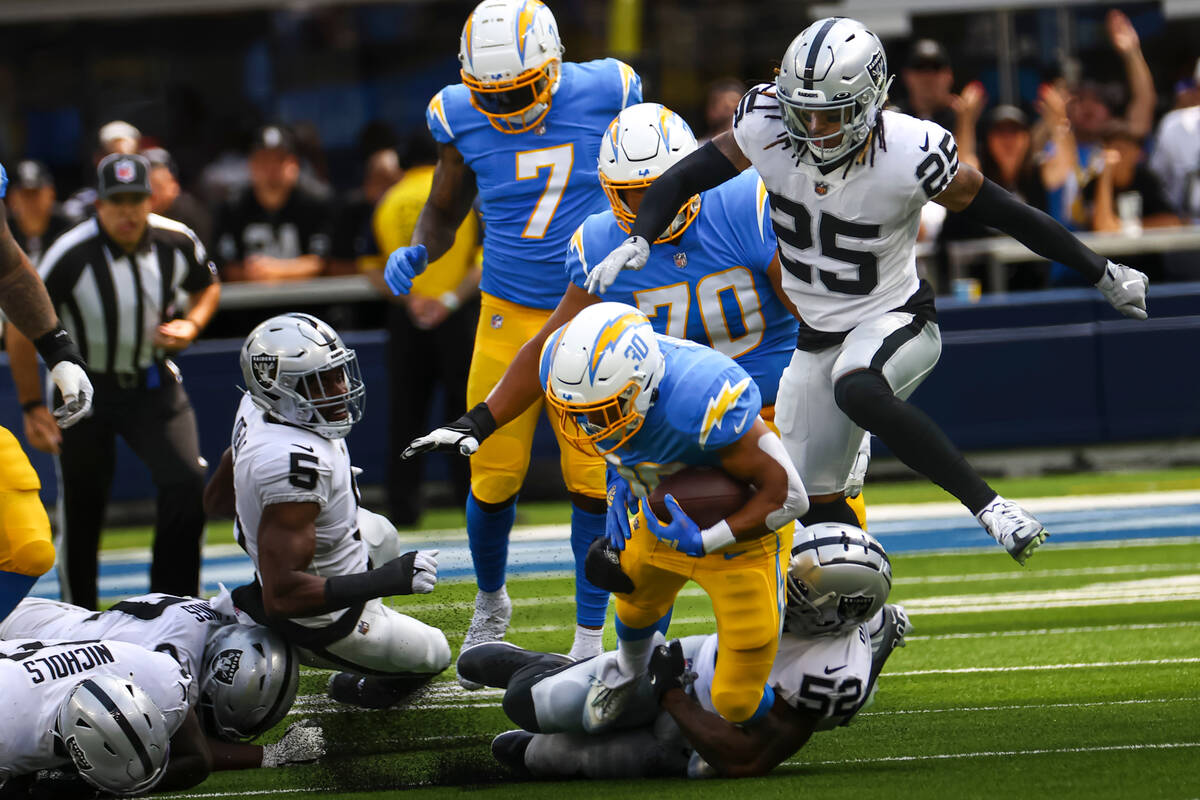 raiders at chargers 2022