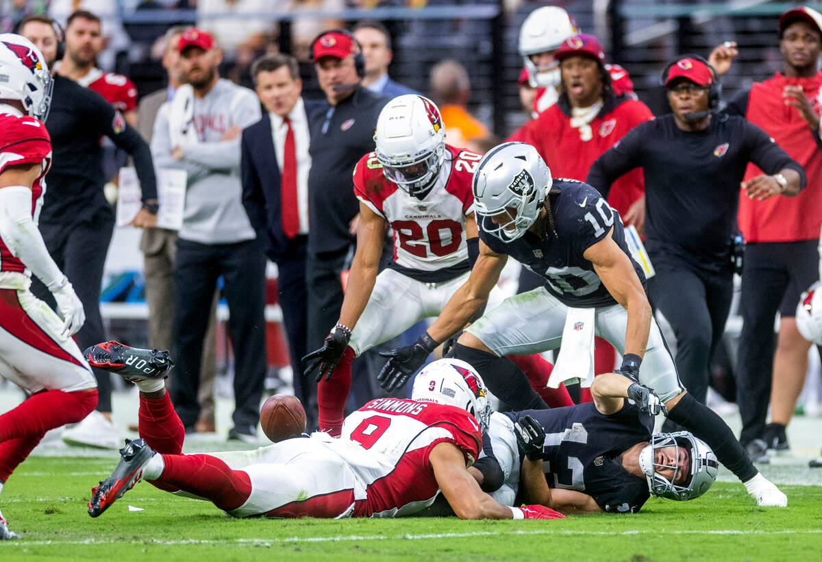 Renfrow Pemburu Raiders kehilangan kesalahan, bukan kepercayaan diri rekan satu tim