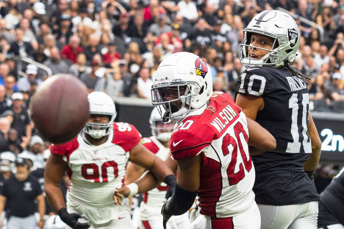 Raiders menghabiskan hari Senin untuk mengulang tetapi tidak memikirkan kekalahan yang pahit