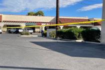 Police investigate a homicide Tuesday, Sept. 20, 2022, on the 3900 block of Algonquin Drive in ...