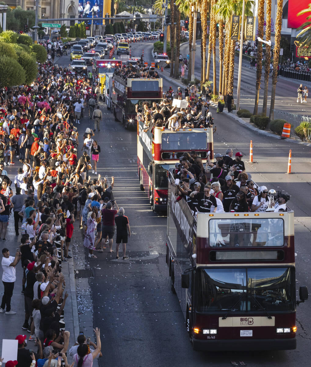 Las Vegas Aces: 15 incredible photos from Aces championship parade