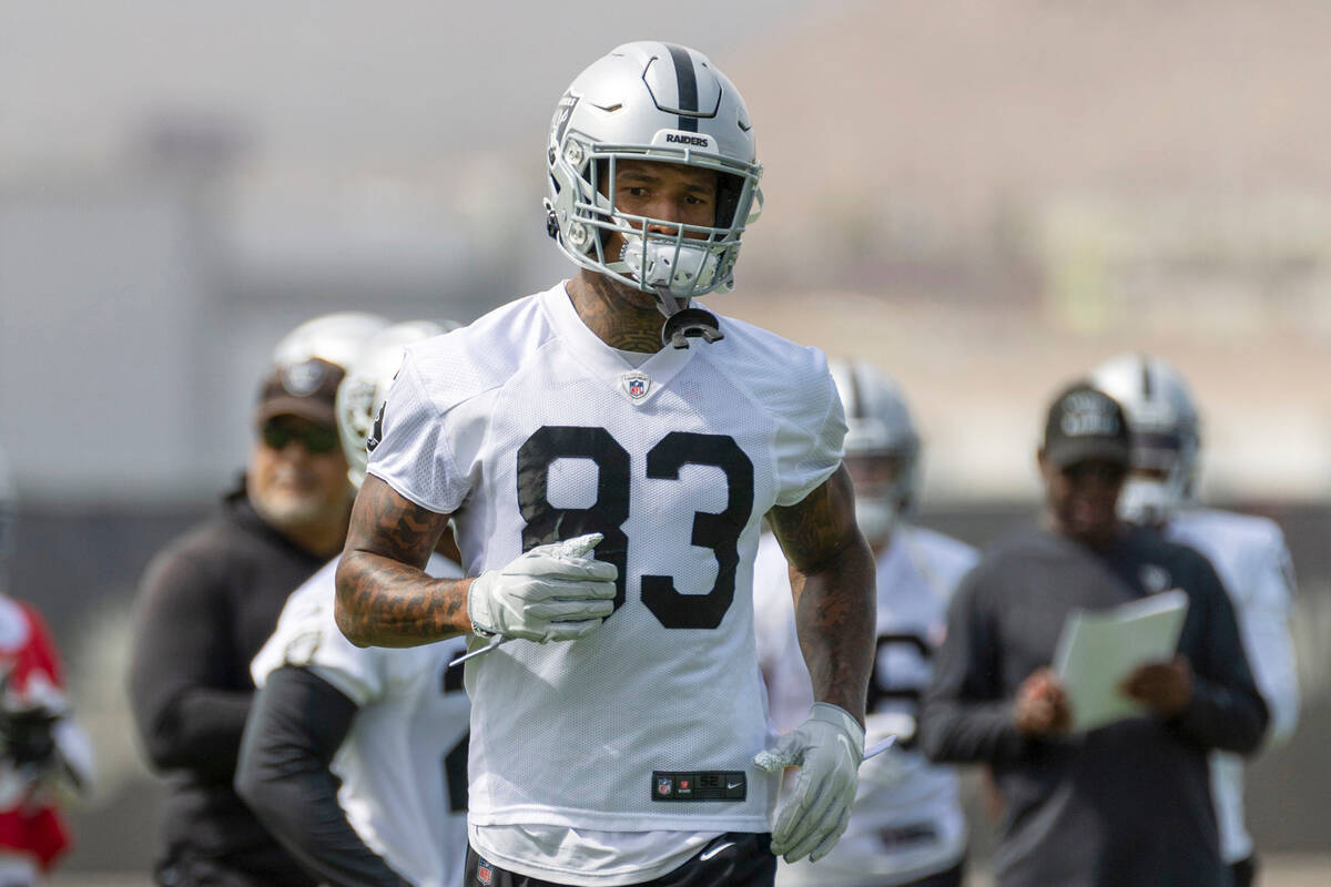Raiders tight end Darren Waller (83) runs on the field during practice at the Intermountain Hea ...