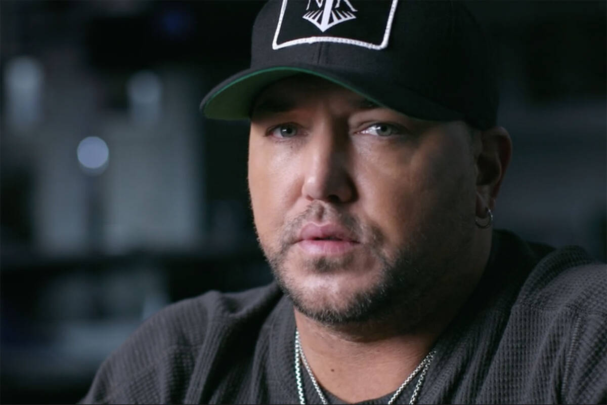 "11 Minutes" features the first in-depth interview with country music superstar Jason Aldean, w ...